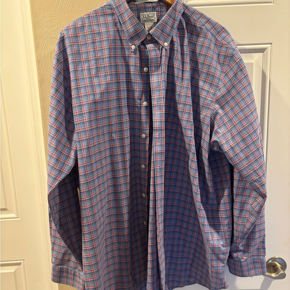 L.L. Bean Men's Blue and Red Plaid Shirt Wrinkle-free fabric